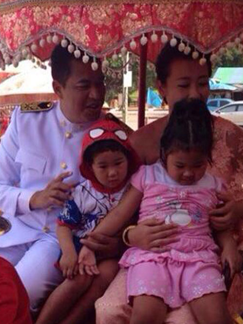 โค้ชอ๊อด เฟง คุน ว่าที่บ่าวสาว ในชุดไทย ณ วังช้างอยุธยา