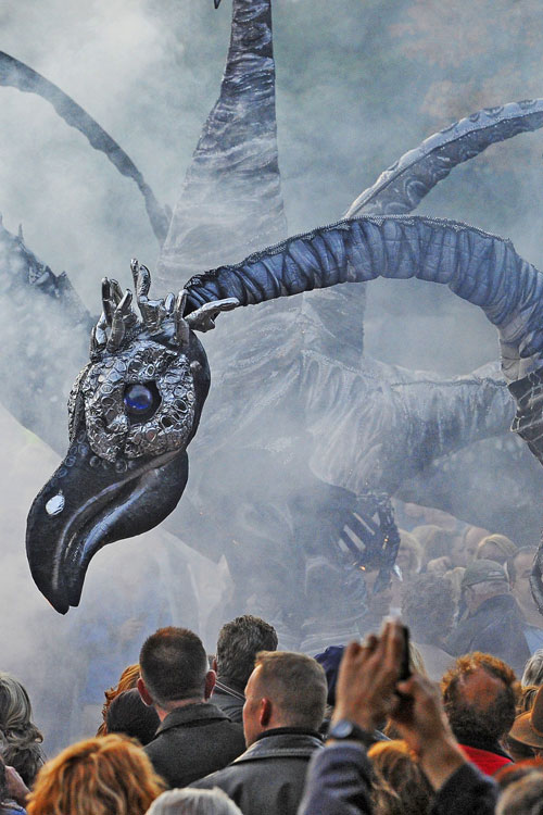 Bangkok Street Show 2014 เทศกาลแห่งรอยยิ้มและความสุข