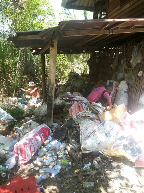 คุณลุงเก็บศพภรรยาไว้ในบ้าน นานเกือบ 10 เดือน นอนด้วยทุกคืน