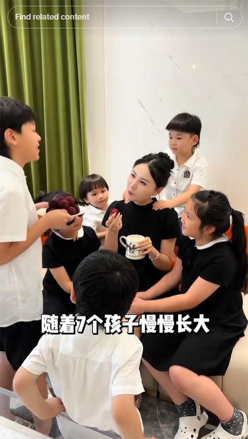 คุณแม่ยังสาว แต่งงาน 13 ปี มีลูก 7 คน