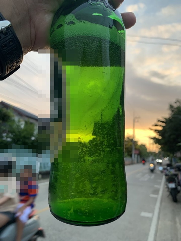 กระดกเบียร์ขวด พบว่าเบียร์เป็นวุ้นทั้งที่ไม่เย็น