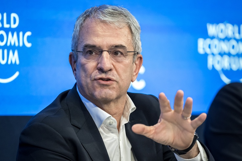 เนสท์เล่ สั่งปลดซีอีโอใหม่