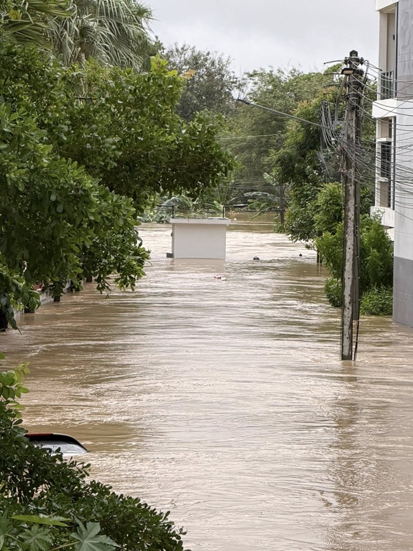 CEO สาว เล่านาทีฝนถล่ม น้ำท่วมหาดใหญ่