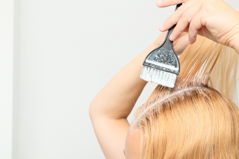 อย. เตือน ยาย้อมผม