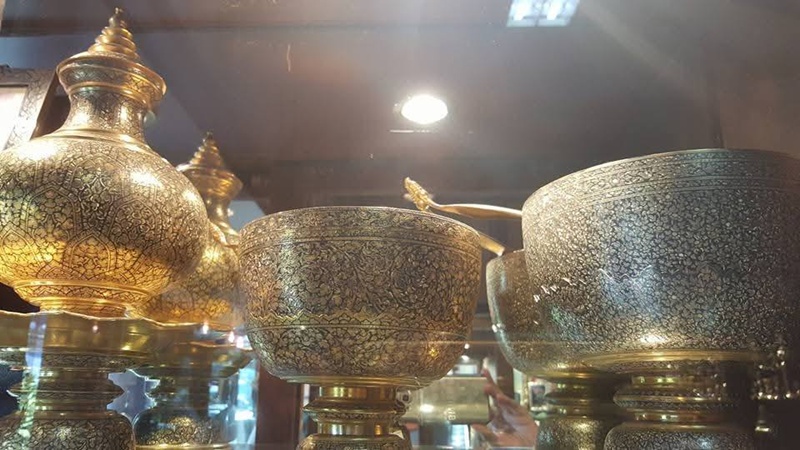 ร้านหิรัญกร ปิดตำนาน 65 ปี