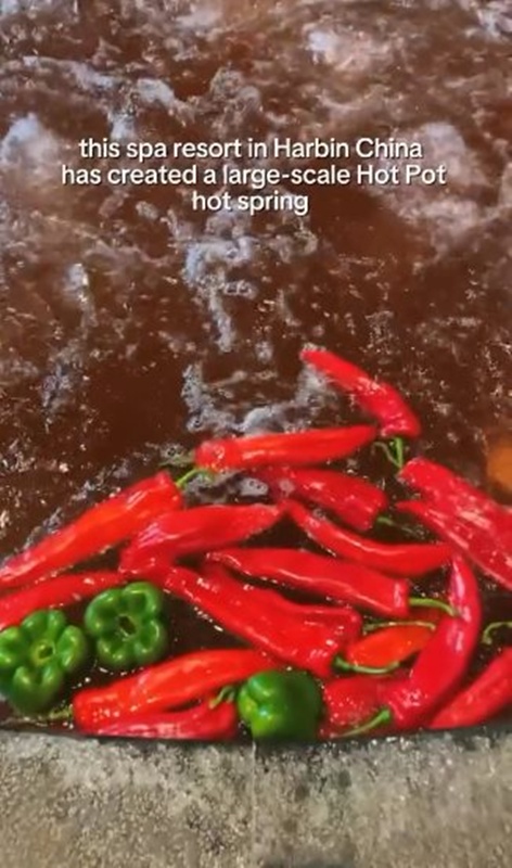 บ่อแช่น้ำร้อนโรงแรม กลายเป็นหม้อไฟยักษ์