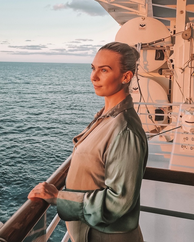 พนักงานเรือสำราญ