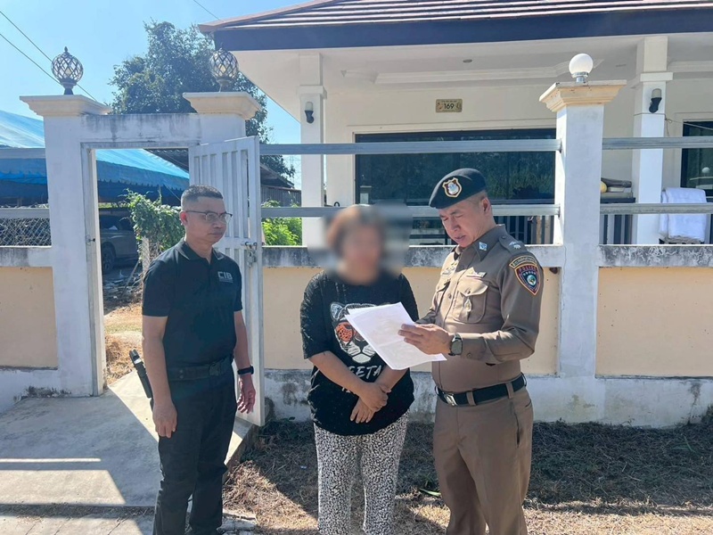 ทลายโรงงานเถื่อน