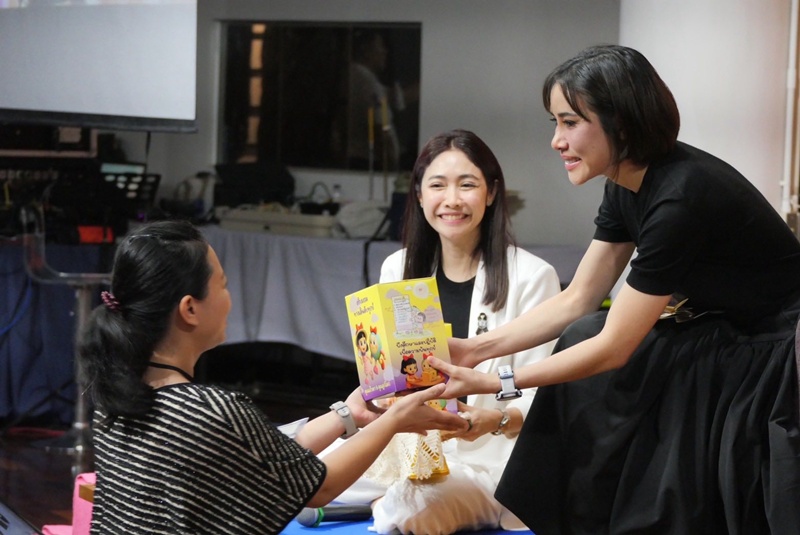 เจ้าคุณพระสินีนาถฯ ร่วมฟังธรรมและสนทนาธรรม