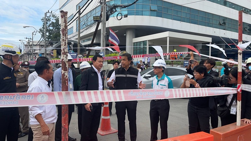 สาเหตุถนนทรุด วชิรพยาบาล