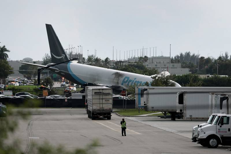 เครื่องบิน Amazon Prime Air ไถลออกนอกรันเวย์