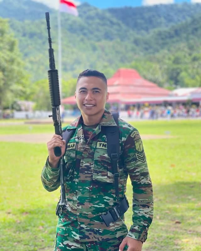 แมงกาแนง อดีตดาวตบหญิงอินโดฯ