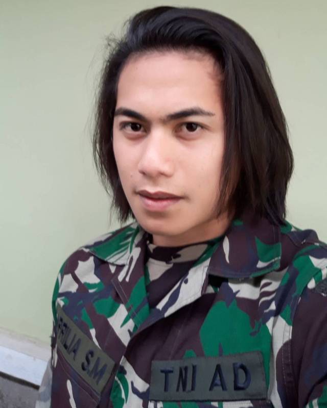 แมงกาแนง อดีตดาวตบหญิงอินโดฯ