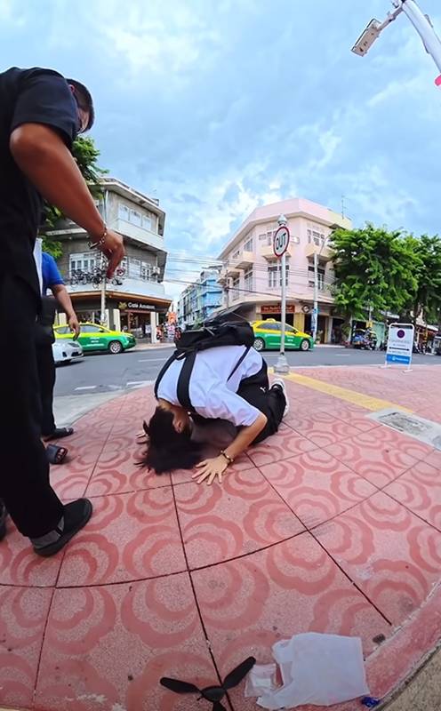 หนุ่มญี่ปุ่น ขอลองยานัตถุ์