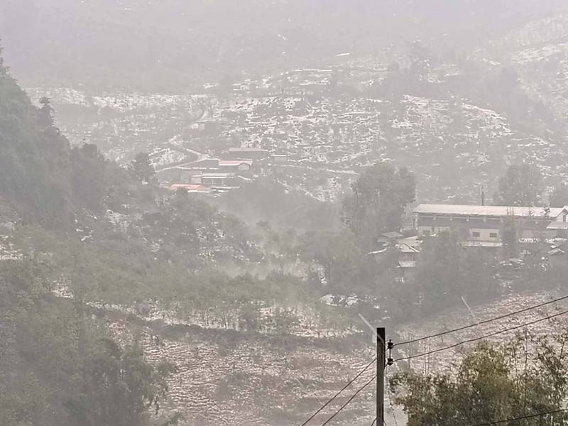 ดอยอ่างขาง ลูกเห็บตก