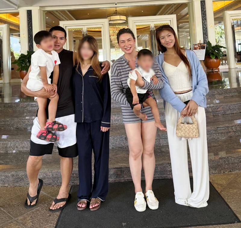 เจนนี่ ลูกก๊อต อธิป