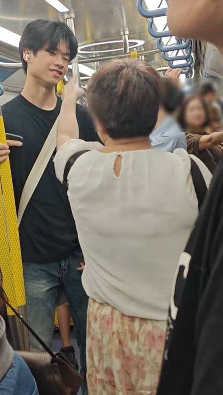 มนุษย์ป้า