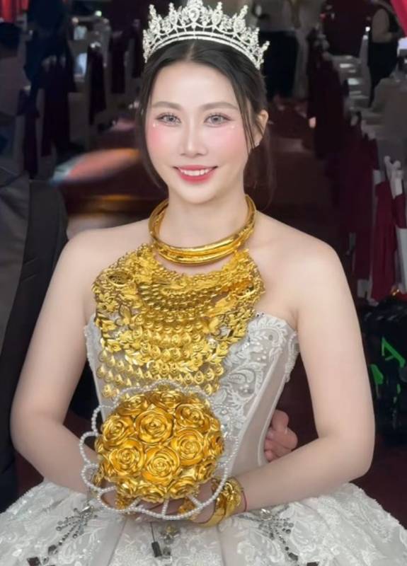 เจ้าสาวร้านทอง
