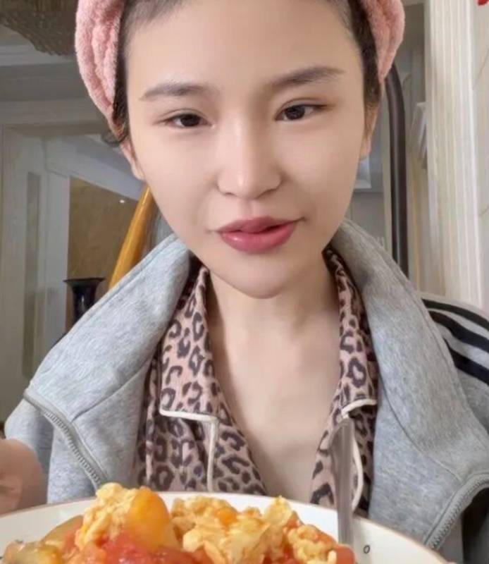 อินฟลูฯ สายกิน เสียชีวิต