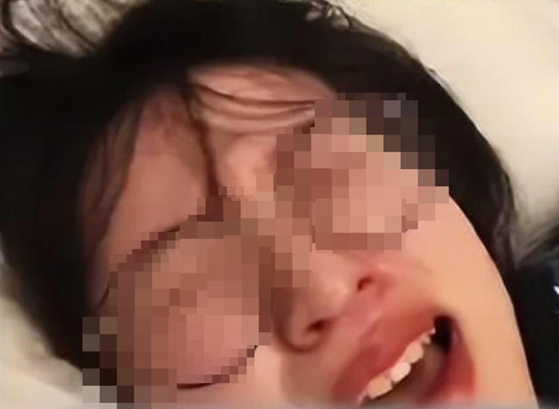 อินฟลูฯ จีน เจอดราม่า ทำคอนเทนต์เมียคลอด