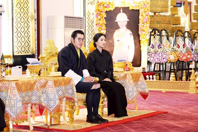 กษัตริย์จิกมี-พระราชินีภูฏาน