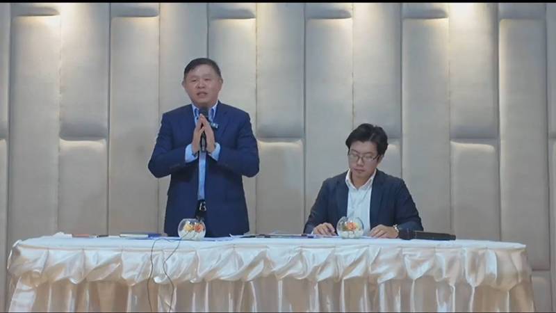 ทนายแก้ว รับผิดเผลอใจ กอด หอม จูบสาว 18