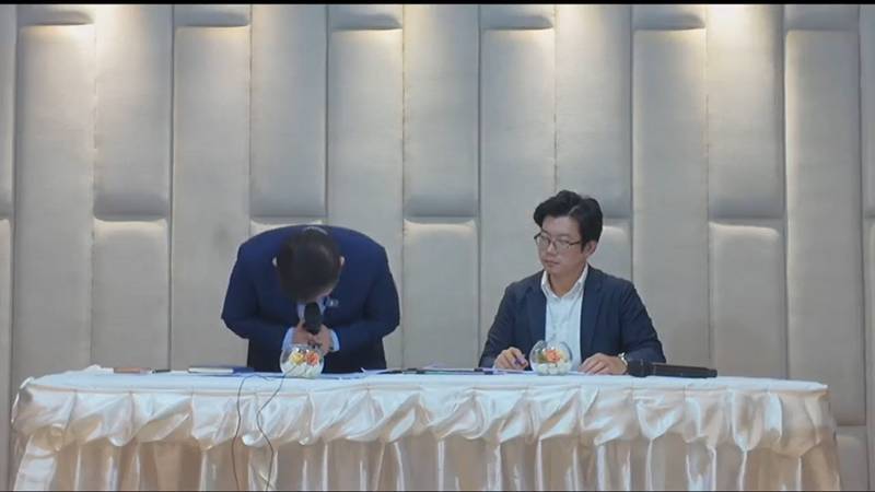 ทนายแก้ว รับผิดเผลอใจ กอด หอม จูบสาว 18