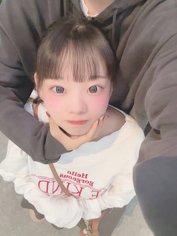 ไอดอลโพสต์หาแฟน