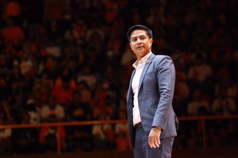 ไอติม พริษฐ์ แจงปมสุขภาพฟัน