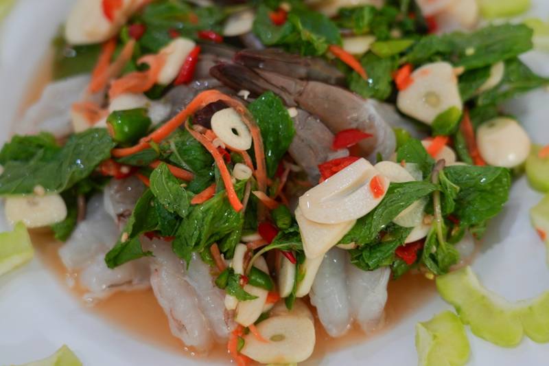 กุ้งแช่น้ำปลา