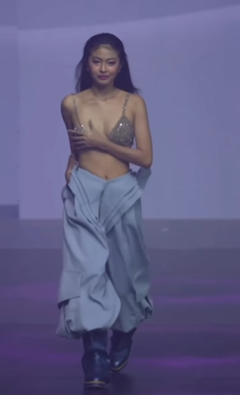 นางแบบบราหลุด