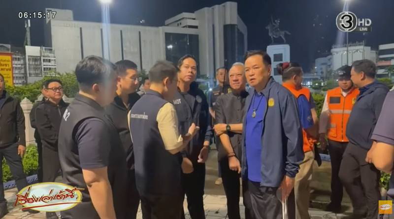 น้ำรั่วอุโมงค์รถไฟฟ้าวงเวียนใหญ่