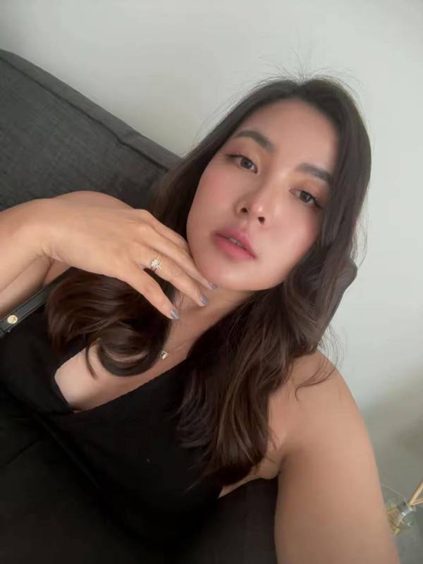 ชมพู่ พรพรรณ