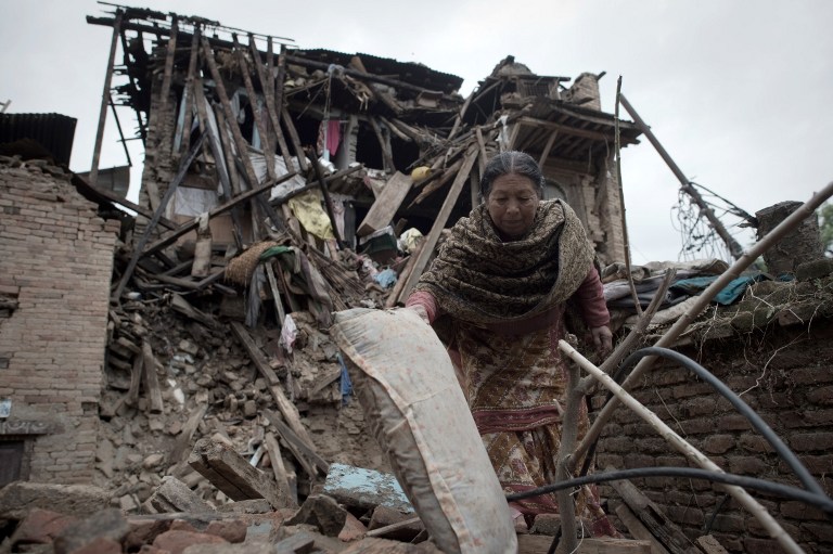 รัฐบาลเนปาล ขอให้ทั่วโลกหยุดส่งทีมกู้ภัยและทีมแพทย์เพิ่มเติม