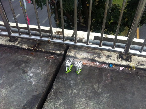 โค้ง 100 ศพ