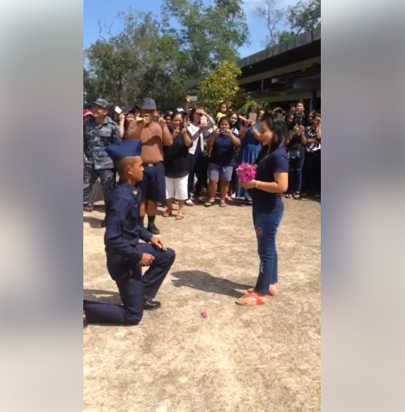 ขอแต่งงาน