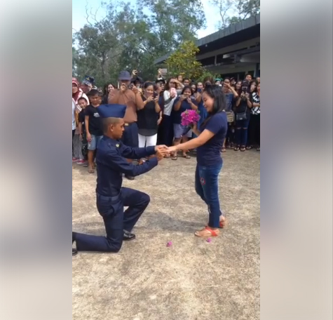 ขอแต่งงาน