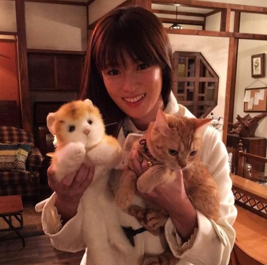 10 ดารา-นักร้องหน้าเด็ก