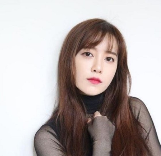 10 ดารา-นักร้องหน้าเด็ก