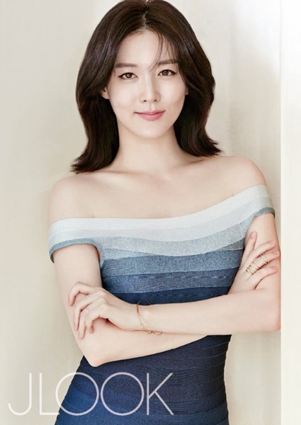 10 ดารา-นักร้องหน้าเด็ก