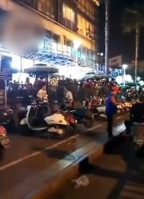 หนุ่มจีนถูกแฟนสาวเท