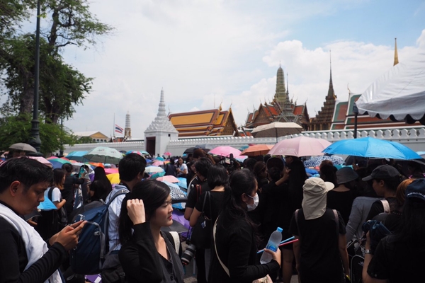 เส้นทางพิธีเคลื่อนพระบรมศพ พระเจ้าอยู่หัวในพระบรมโกศ