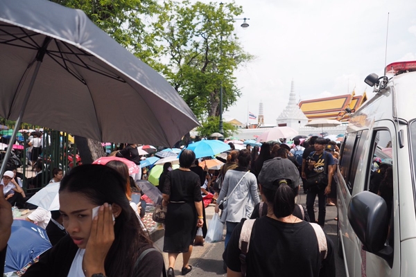 เส้นทางพิธีเคลื่อนพระบรมศพ พระเจ้าอยู่หัวในพระบรมโกศ