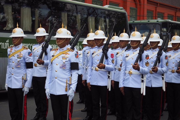 เส้นทางพิธีเคลื่อนพระบรมศพ พระเจ้าอยู่หัวในพระบรมโกศ
