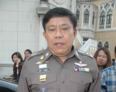 พล.ต.อ. อัศวิน ขวัญเมือง