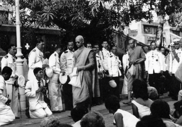 สมเด็จพระวันรัต เผยถึงพระจริยวัตรอันงดงามของในหลวง ร.9 ขณะทรงผนวช