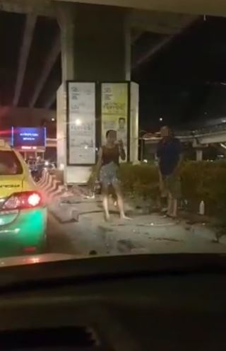 เก๋งปฏิเสธเช็ดกระจก