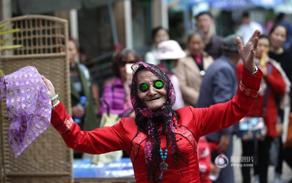 คุณตาวัย 74 ขอแต่งสาว