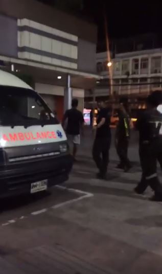 กู้ภัยแย่งคนเจ็บ