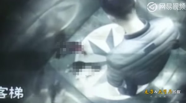 ชายใจเหี้ยม เตะ-กระทืบลูกหมาตาย